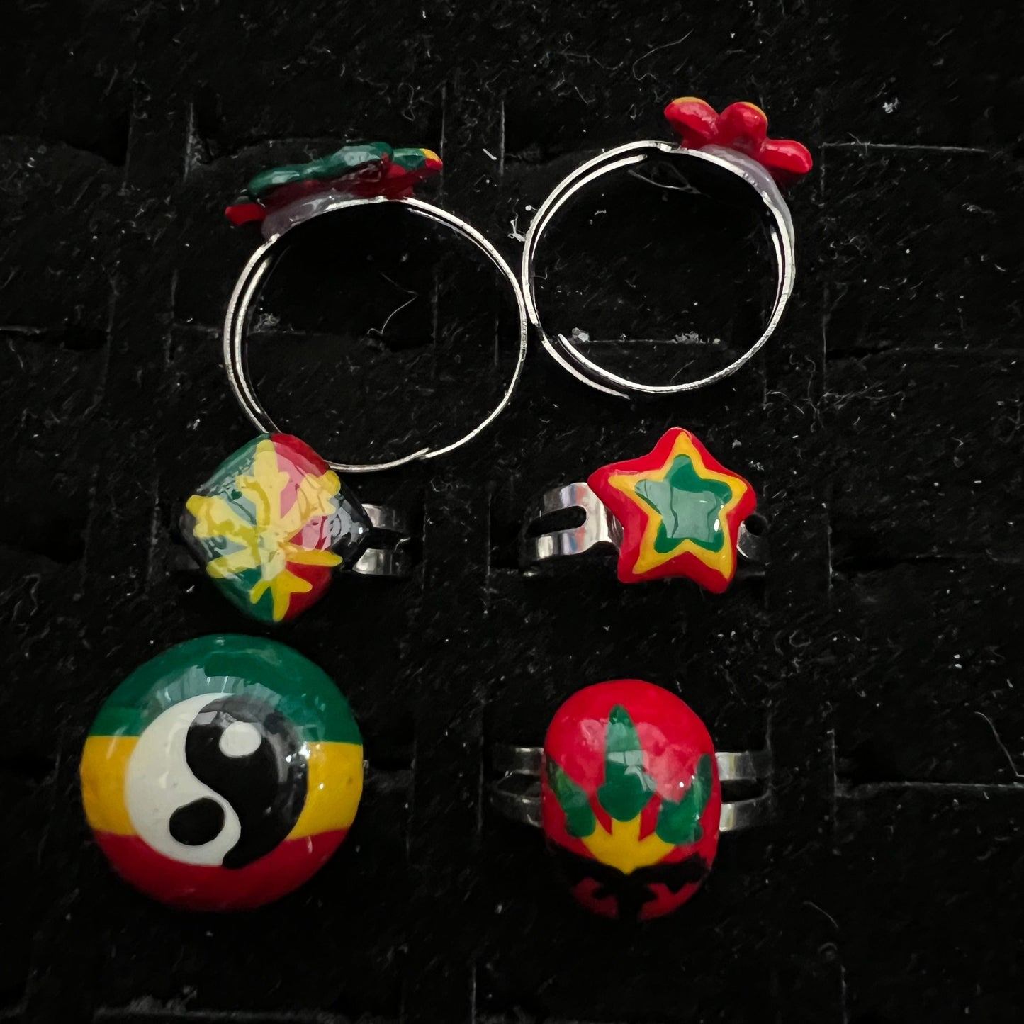 6xRasta painted rings YinYang flower star weed painted Resizeable rings